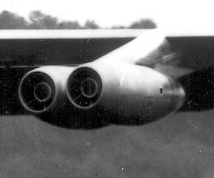 Turbojet engines on a Stratofortress airplane